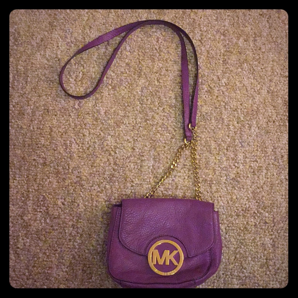 Michael Kors purple pocketbook